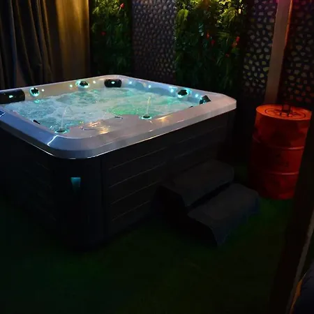 Luxure : Nimes, France 公寓